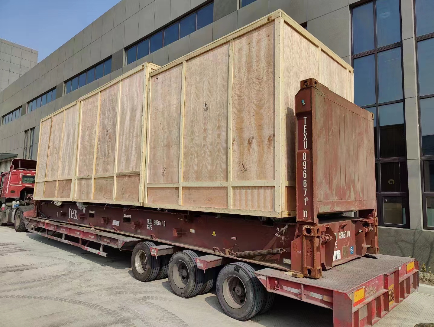 ����ľ����