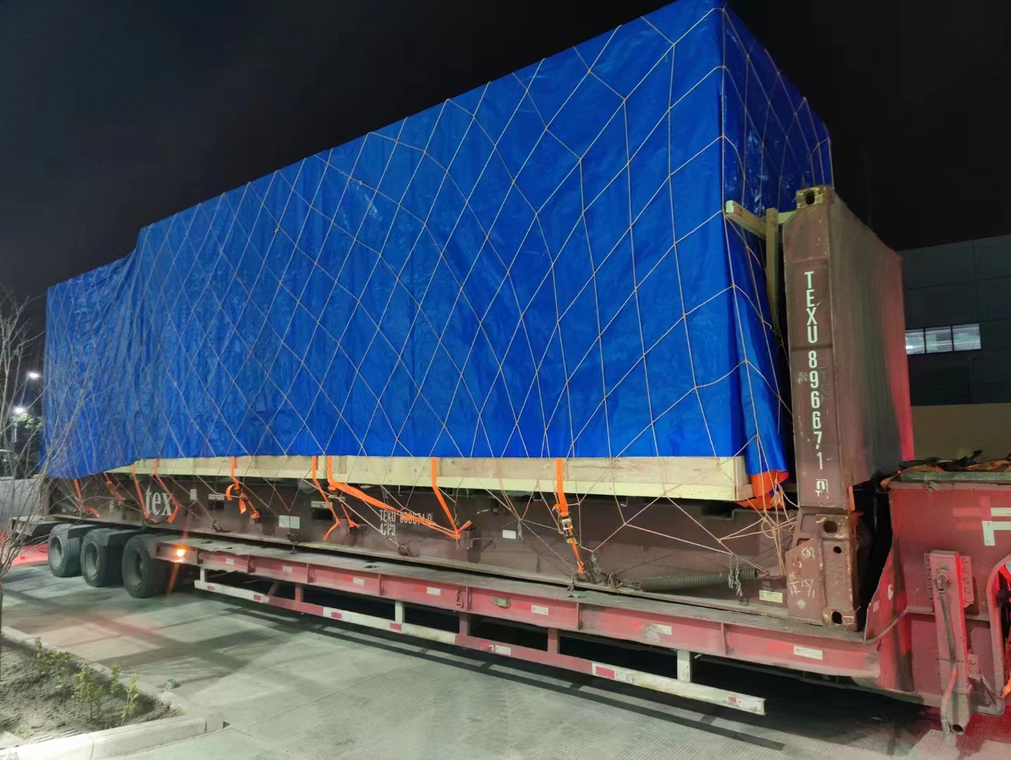 ����ľ����